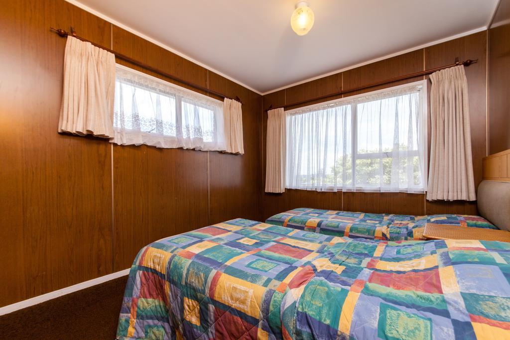 Sunset Lodge Motel Taupaki Phòng bức ảnh